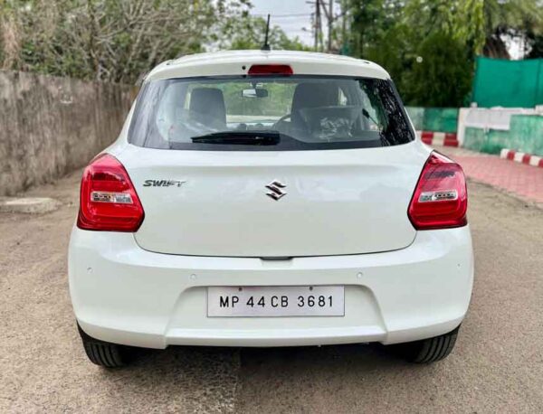 Maruti Swift 2022 ZXI Petrol - Image 5