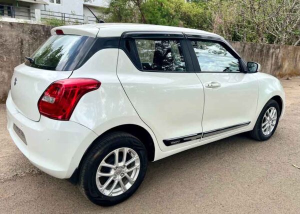 Maruti Swift 2022 ZXI Petrol - Image 4